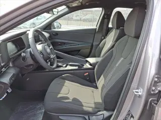 Hyundai ELANTRA 2025 SEL Sport 4dr Sedan