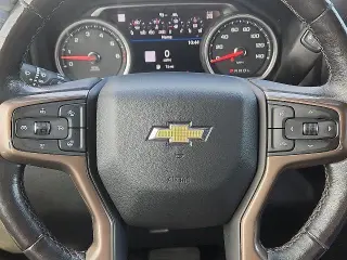 Chevrolet Silverado 1500 Limited 2022 4x4 High Country 4dr Crew Cab 5.8 ft. SB