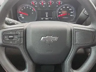 Chevrolet Silverado 1500 2023 4x2 Custom 4dr Crew Cab 5.8 ft. SB
