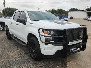 Chevrolet Silverado 1500 2023 4x2 Custom 4dr Crew Cab 5.8 ft. SB