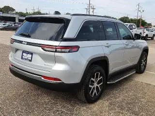 Jeep Grand Cherokee 2024 4x2 Limited 4dr SUV
