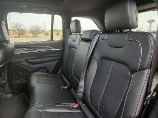 Jeep Grand Cherokee 2024 4x2 Limited 4dr SUV
