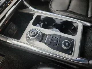 Ford Explorer 2023 AWD XLT 4dr SUV