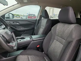 Nissan Rogue 2025 SV 4dr Crossover