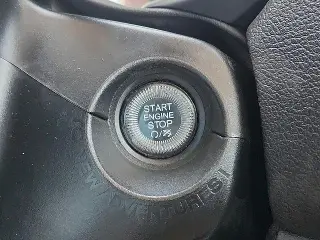Jeep Renegade 2023 4x4 (Red) Edition 4dr SUV