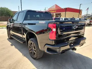 Chevrolet Silverado 1500 2021 4x4 Custom Trail Boss 4dr Crew Cab 5.8 ft. SB