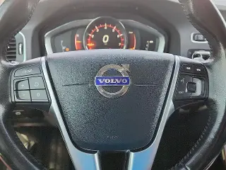 Volvo V60 Cross Country 2018 AWD T5 Premier 4dr Wagon