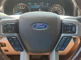 Ford F-150 2019 4x4 Limited 4dr SuperCrew 5.5 ft. SB