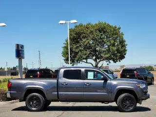 Toyota Tacoma 2022 4x2 TRD Sport 4dr Double Cab 6.1 ft LB