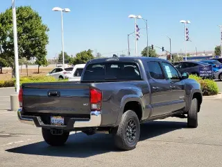 Toyota Tacoma 2022 4x2 TRD Sport 4dr Double Cab 6.1 ft LB
