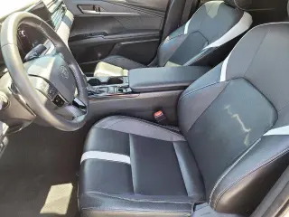 Toyota Camry 2025 SE 4dr Sedan