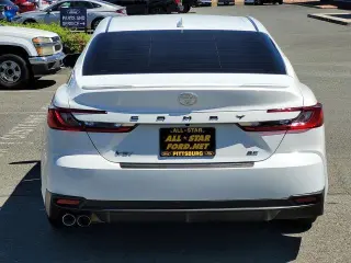 Toyota Camry 2025 SE 4dr Sedan