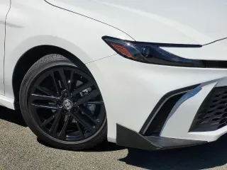 Toyota Camry 2025 SE 4dr Sedan