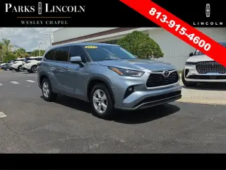 Toyota Highlander 2022 LE 4dr SUV