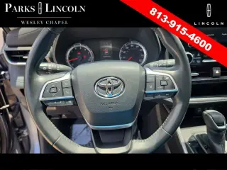 Toyota Highlander 2022 LE 4dr SUV