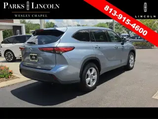 Toyota Highlander 2022 LE 4dr SUV