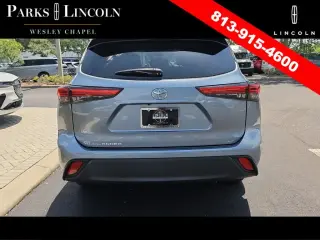 Toyota Highlander 2022 LE 4dr SUV