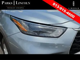 Toyota Highlander 2022 LE 4dr SUV