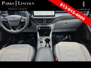 Ford Escape 2023 AWD Platinum 4dr SUV