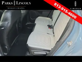 Ford Escape 2023 AWD Platinum 4dr SUV