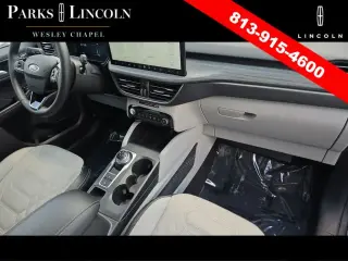 Ford Escape 2023 AWD Platinum 4dr SUV