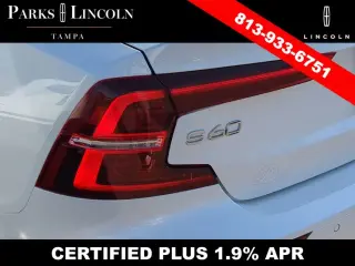 Volvo S60 2021 AWD T5 Momentum 4dr Sedan