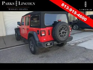 Jeep Wrangler 2024 4x4 Sport 4dr SUV