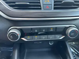 Nissan Altima 2024 2.5 SV 4dr Sedan