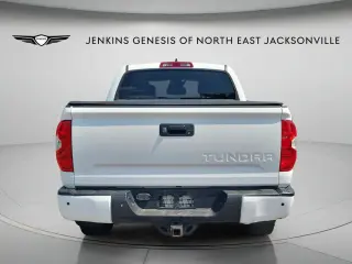 Toyota Tundra 2021 4x4 SR5 4dr CrewMax Cab Pickup SB