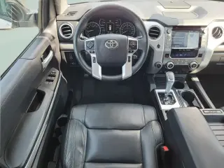 Toyota Tundra 2021 4x4 SR5 4dr CrewMax Cab Pickup SB