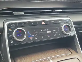 Genesis GV80 2022 AWD 2.5T 4dr SUV