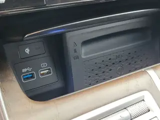 Genesis GV80 2022 AWD 2.5T 4dr SUV