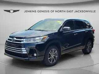 Toyota Highlander 2017 AWD XLE 4dr SUV