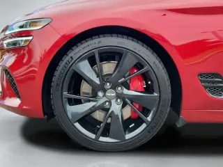 Genesis G70 2022 3.3T Standard 4dr Sedan