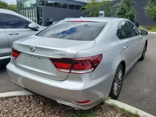Lexus LS 460 2015 4dr Sedan