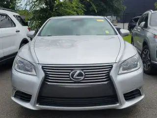 Lexus LS 460 2015 4dr Sedan