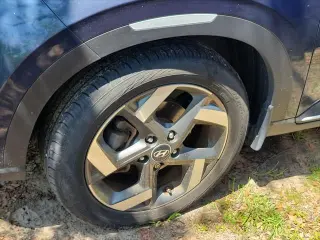 Hyundai VENUE 2023 Limited 4dr Crossover