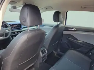 Volkswagen Taos 2023 SE 4dr SUV