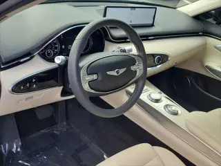 Genesis GV70 2023 AWD 2.5T Standard 4dr SUV