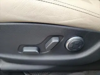 Genesis GV70 2023 AWD 2.5T Standard 4dr SUV