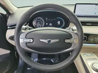 Genesis GV70 2023 AWD 2.5T Standard 4dr SUV
