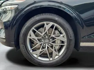 Genesis GV70 2023 AWD 2.5T Standard 4dr SUV