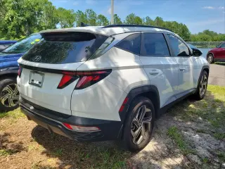 Hyundai TUCSON 2024 SEL 4dr SUV