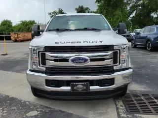 Ford F-250 Super Duty 2019 4x4 King Ranch 4dr Crew Cab 6.8 ft. SB Pickup
