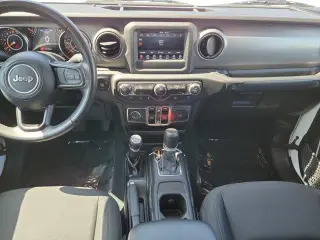 Jeep Gladiator 2022 4x4 Sport 4dr Crew Cab 5.0 ft. SB