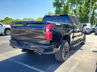 Chevrolet Silverado 1500 2021 4x4 LT Trail Boss 4dr Crew Cab 5.8 ft. SB