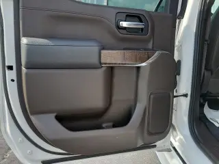 GMC Sierra 1500 2019 4x2 Denali 4dr Crew Cab 5.8 ft. SB