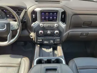 GMC Sierra 1500 2019 4x2 Denali 4dr Crew Cab 5.8 ft. SB
