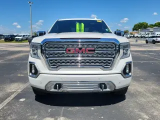 GMC Sierra 1500 2019 4x2 Denali 4dr Crew Cab 5.8 ft. SB