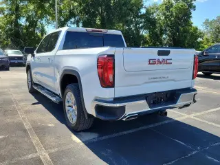 GMC Sierra 1500 2019 4x2 Denali 4dr Crew Cab 5.8 ft. SB
